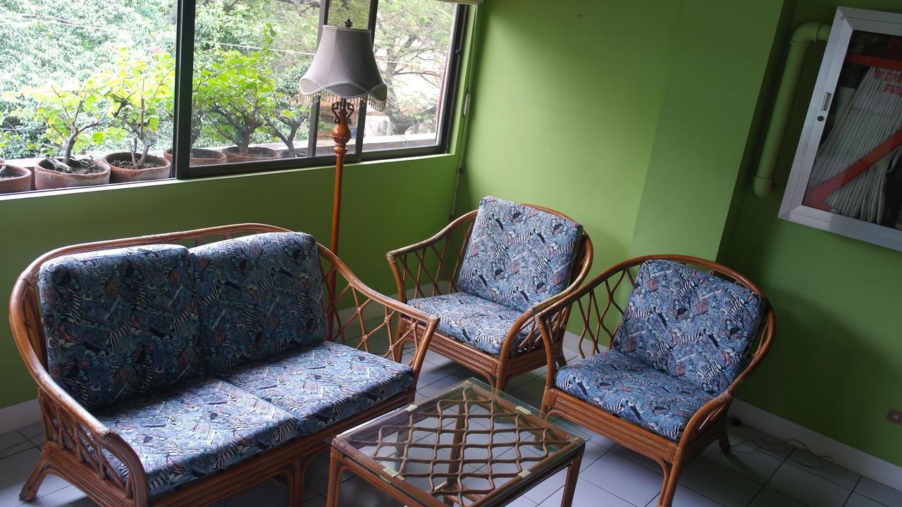 Teofel Pension House And Cafe Cebu Dış mekan fotoğraf